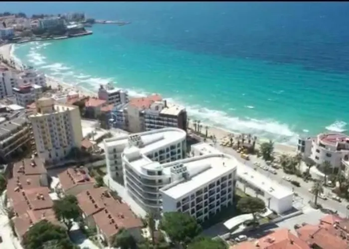 Hotell Ege Birlik 4*